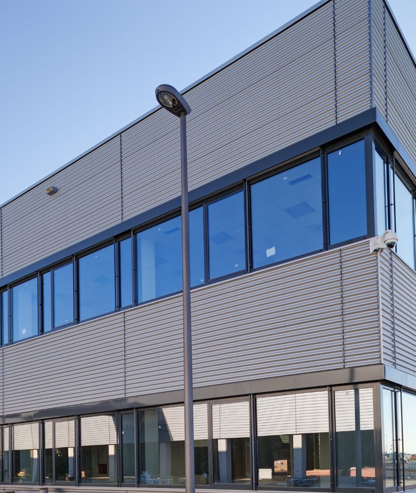 fachada de vidro em Cuiabá